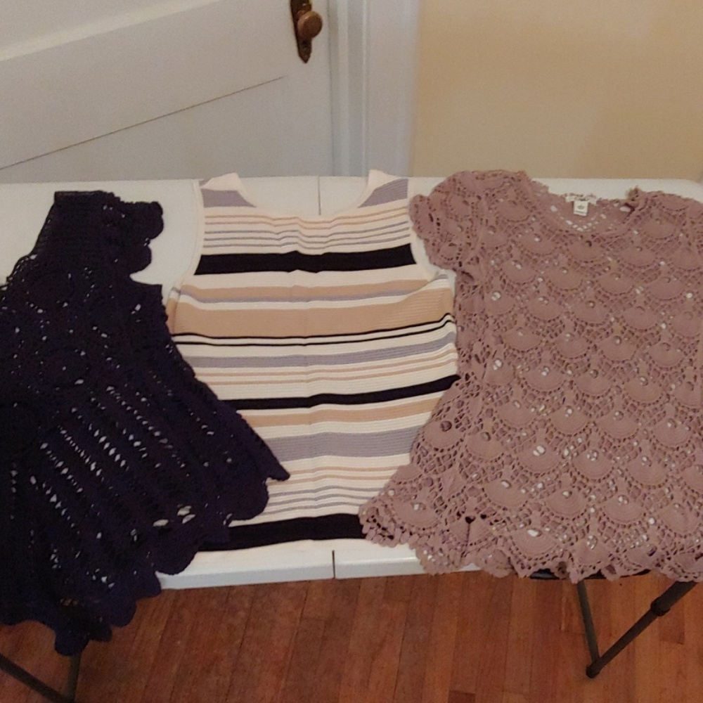 3 Cato Cute Tops Size Small